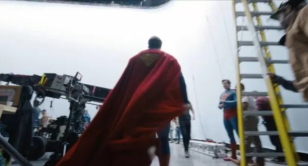 Superman Di Sebalik Imej Pemandangan 2